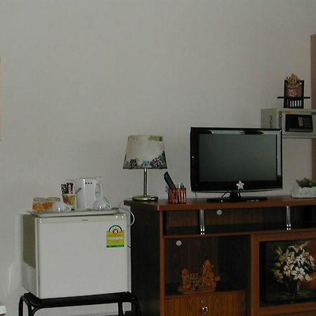 Hua Hin Tour Guesthouse Екстер'єр фото