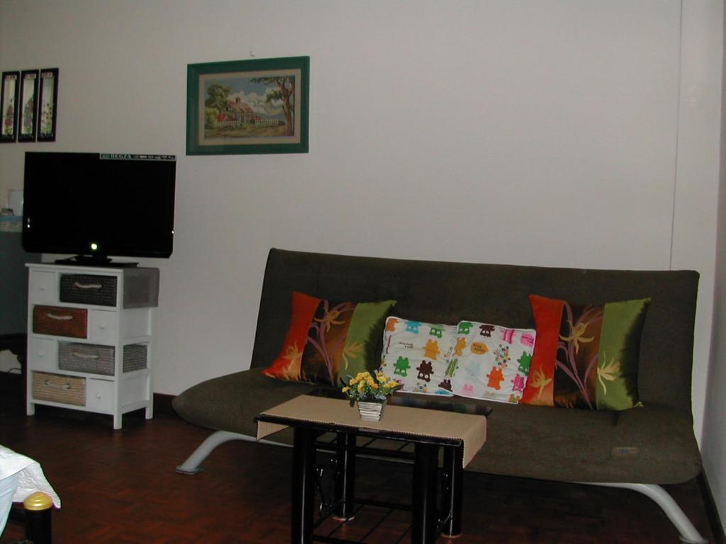 Hua Hin Tour Guesthouse Номер фото
