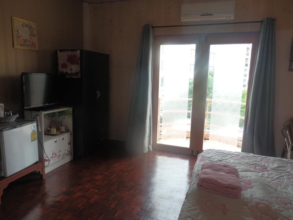Hua Hin Tour Guesthouse Екстер'єр фото