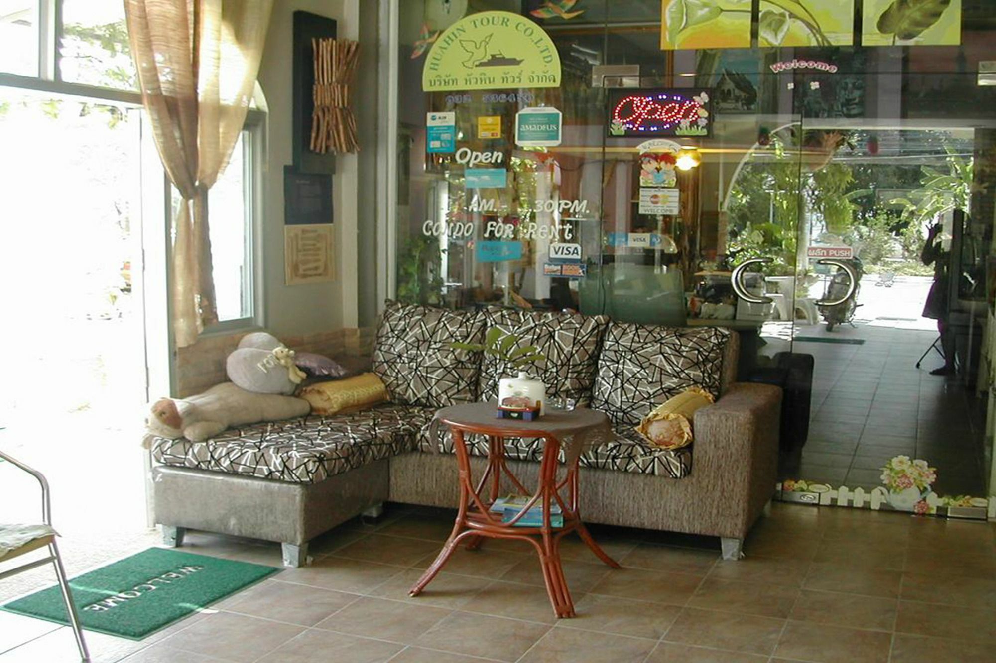 Hua Hin Tour Guesthouse Екстер'єр фото
